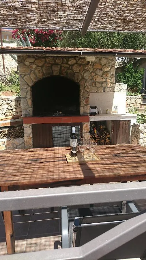 Charming Modern House With The New Swimming Pool - Apartment Maya 2 Trogir 0*,