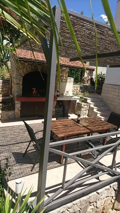 Charming Modern House With The New Swimming Pool - Apartment Maya 2 Trogir