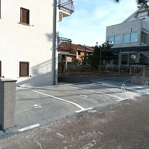  Apartman T&t